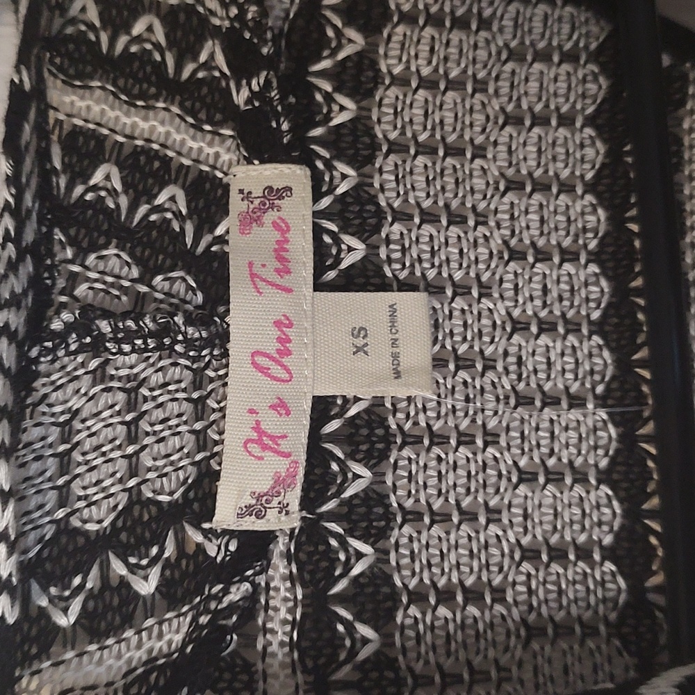 NWT Printed Open Cardigan - Picture 2 of 4
